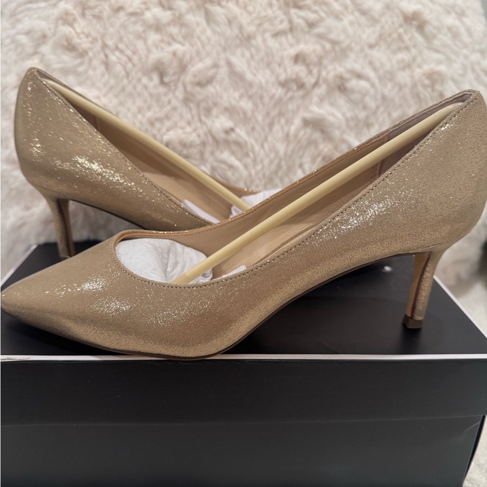 Nina Shimmering Gold Heels